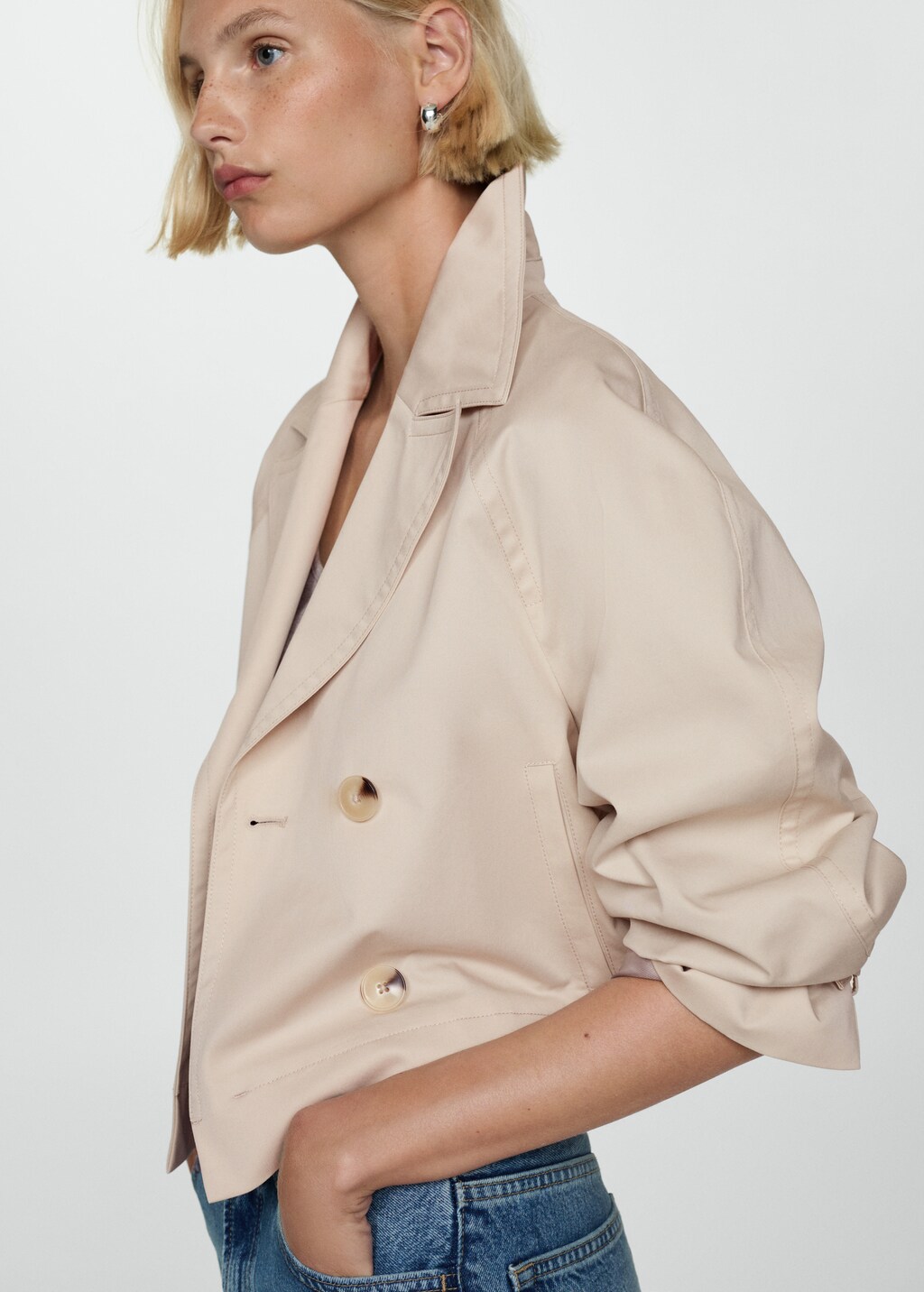 Double-breasted cropped trench coat - Beige