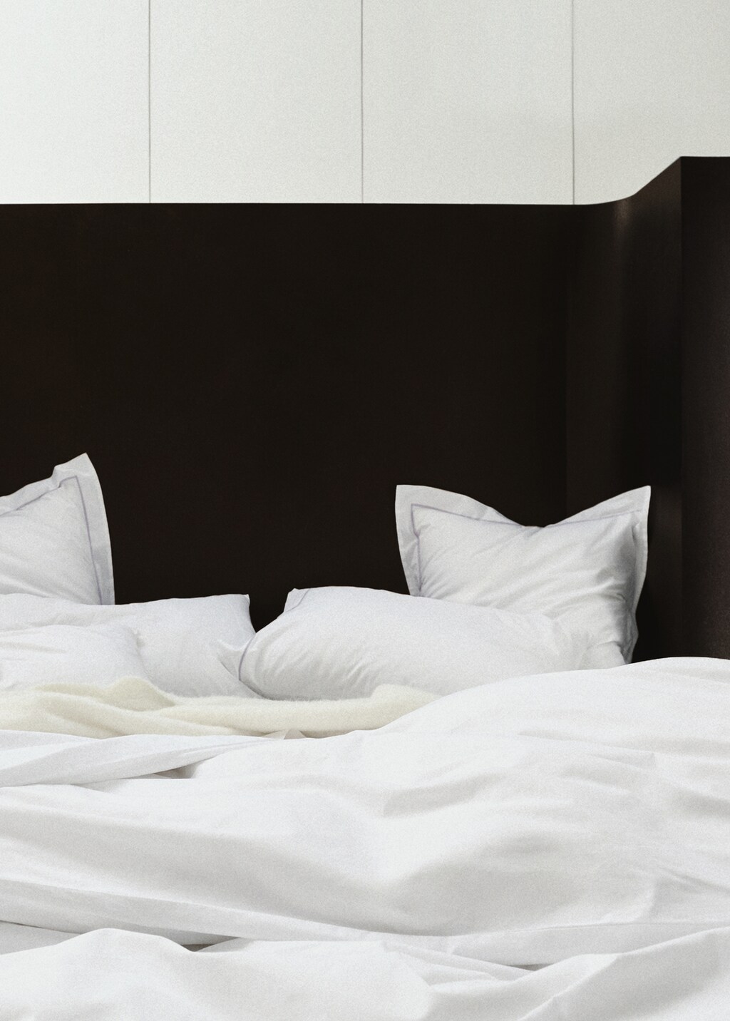 Scalloped percale cotton pillowcase, 50x75 cm - Medium Brown