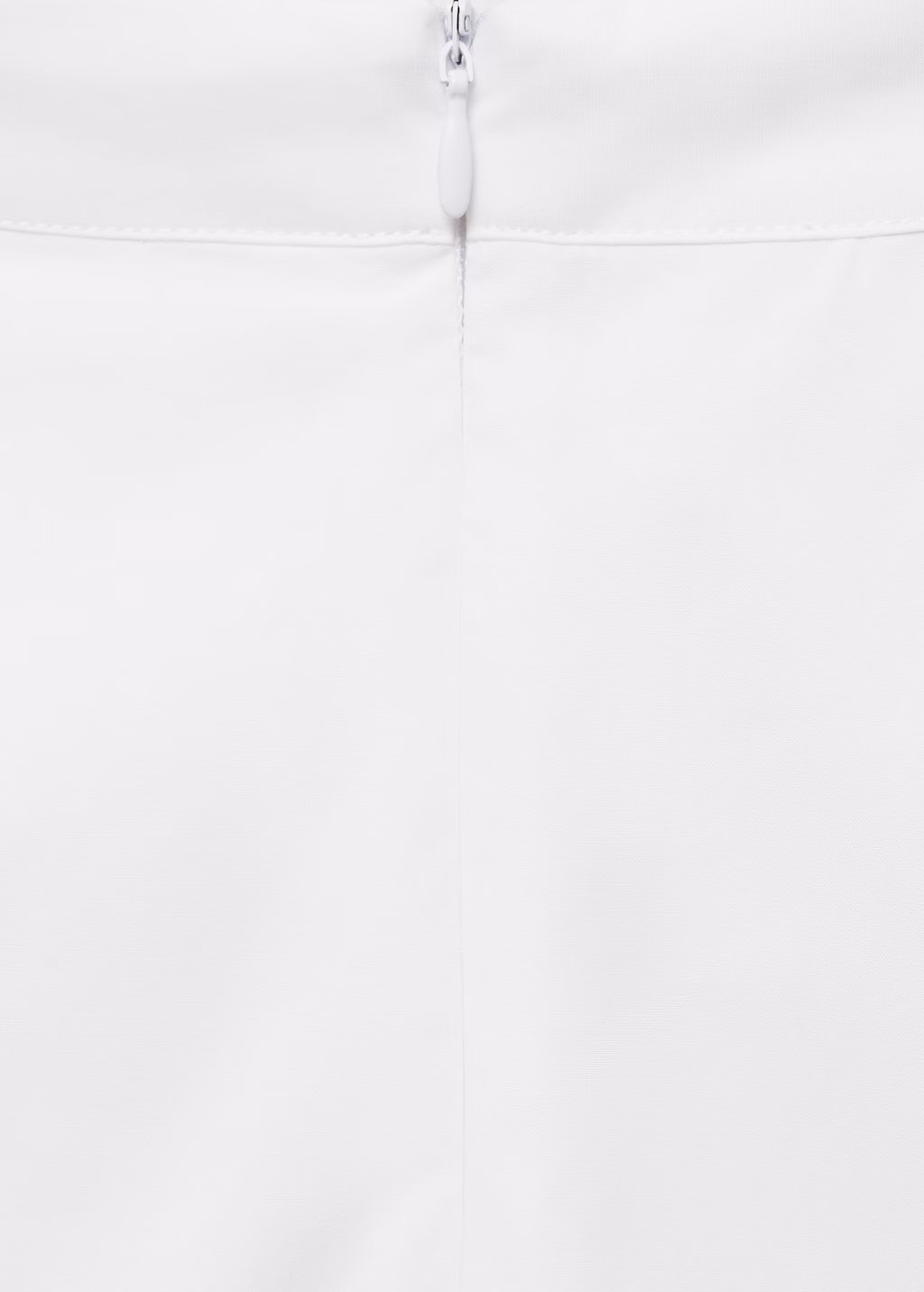 Long flared skirt with opening - White