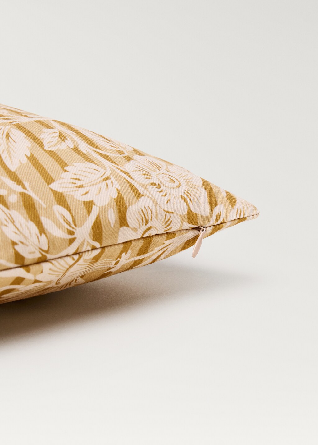 Cushion case trinity - Pink