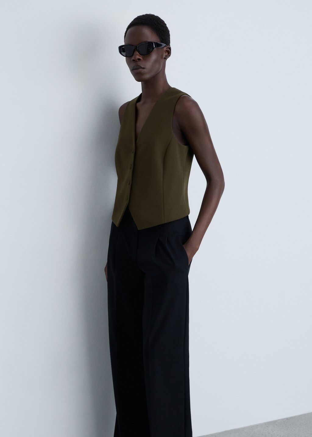 Suit waistcoat with buttons - Black