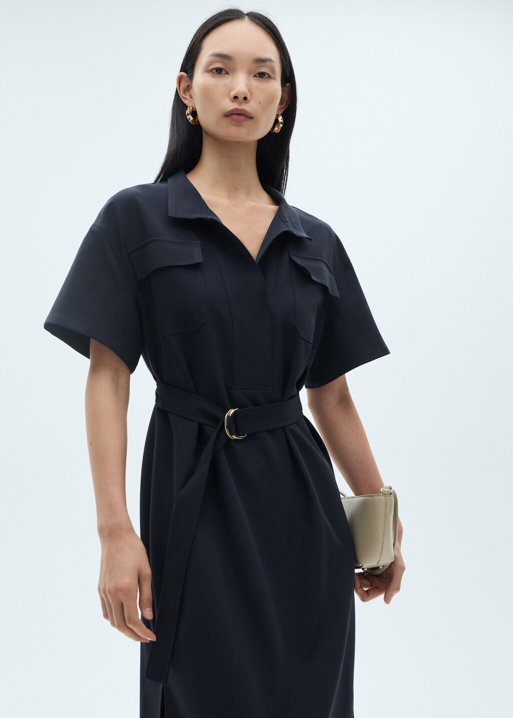 Short-sleeved dress with belt - Blue