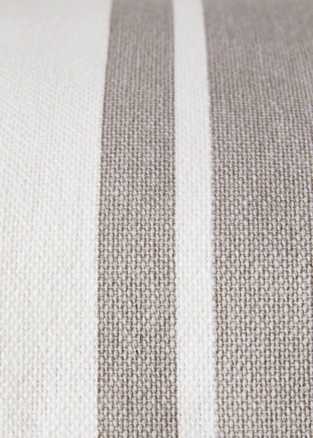 Cushion case bessri - Light/Pastel Brown