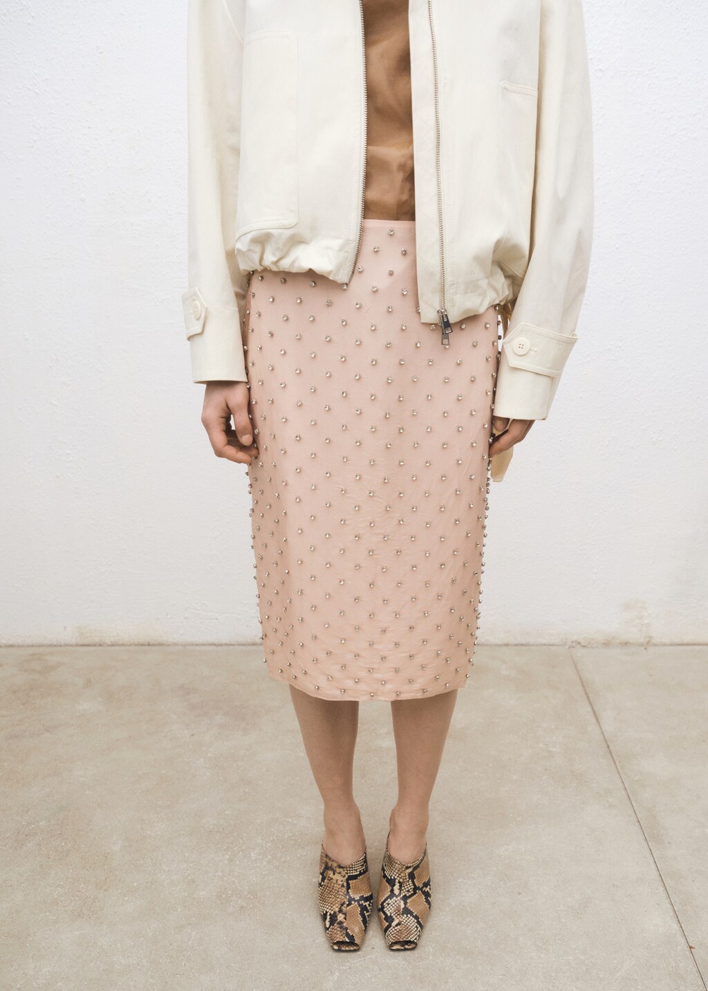 Midi skirt with crystal appliqués - Pastel Pink