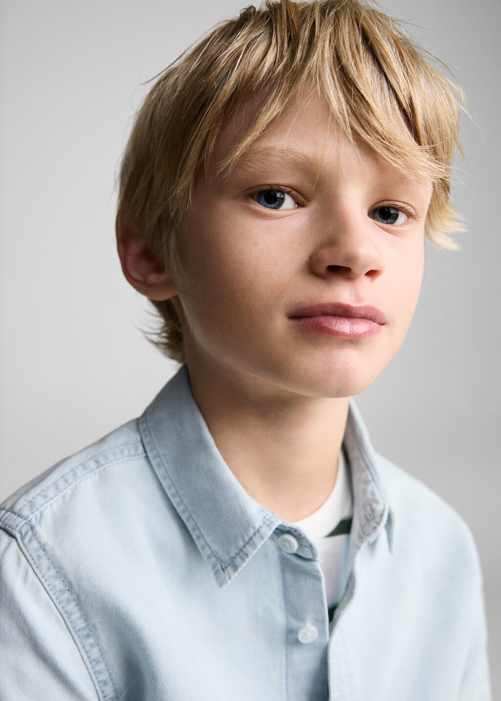 Slim-fit denim shirt - Light Blue