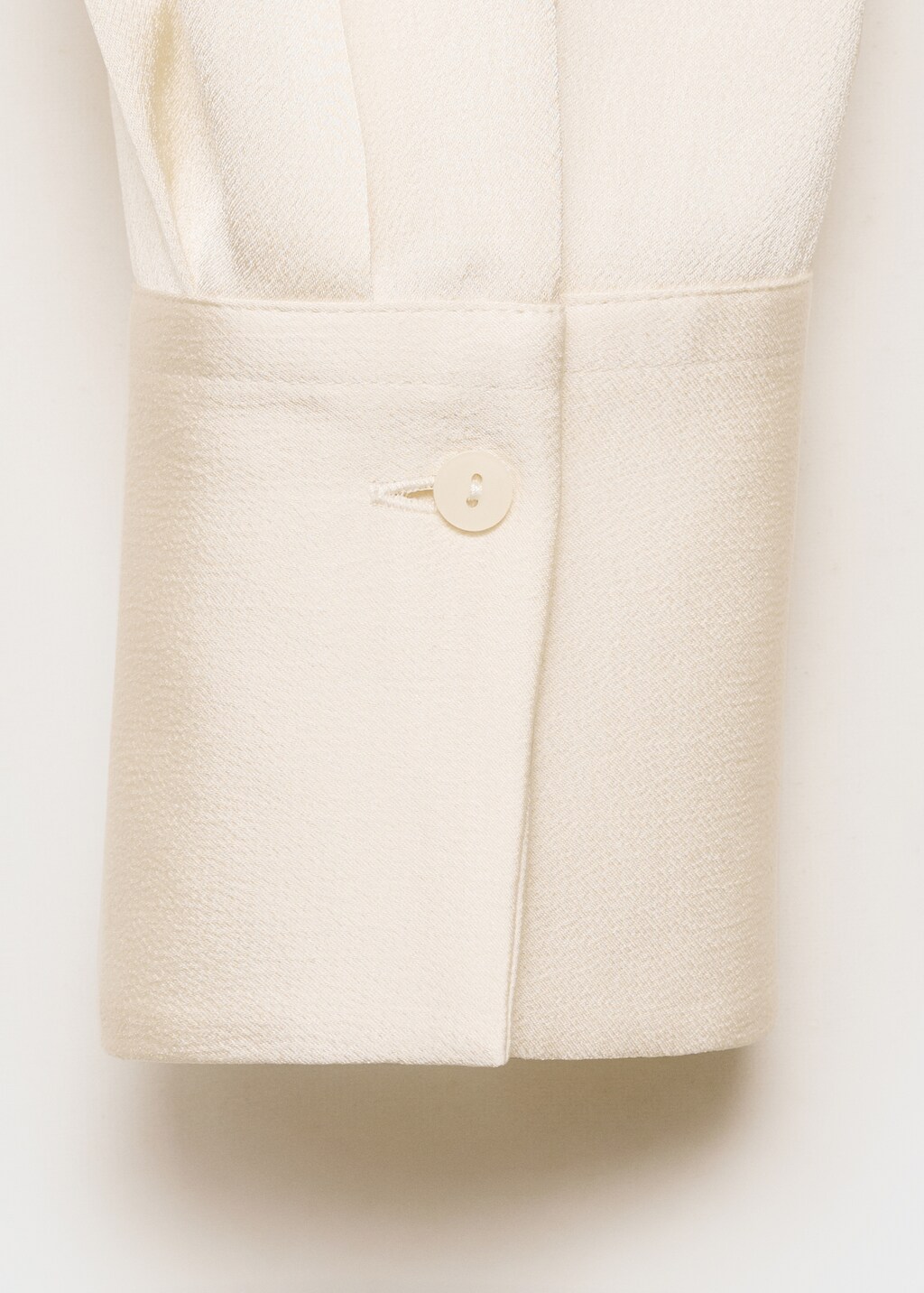 Satin finish flowy shirt - Black