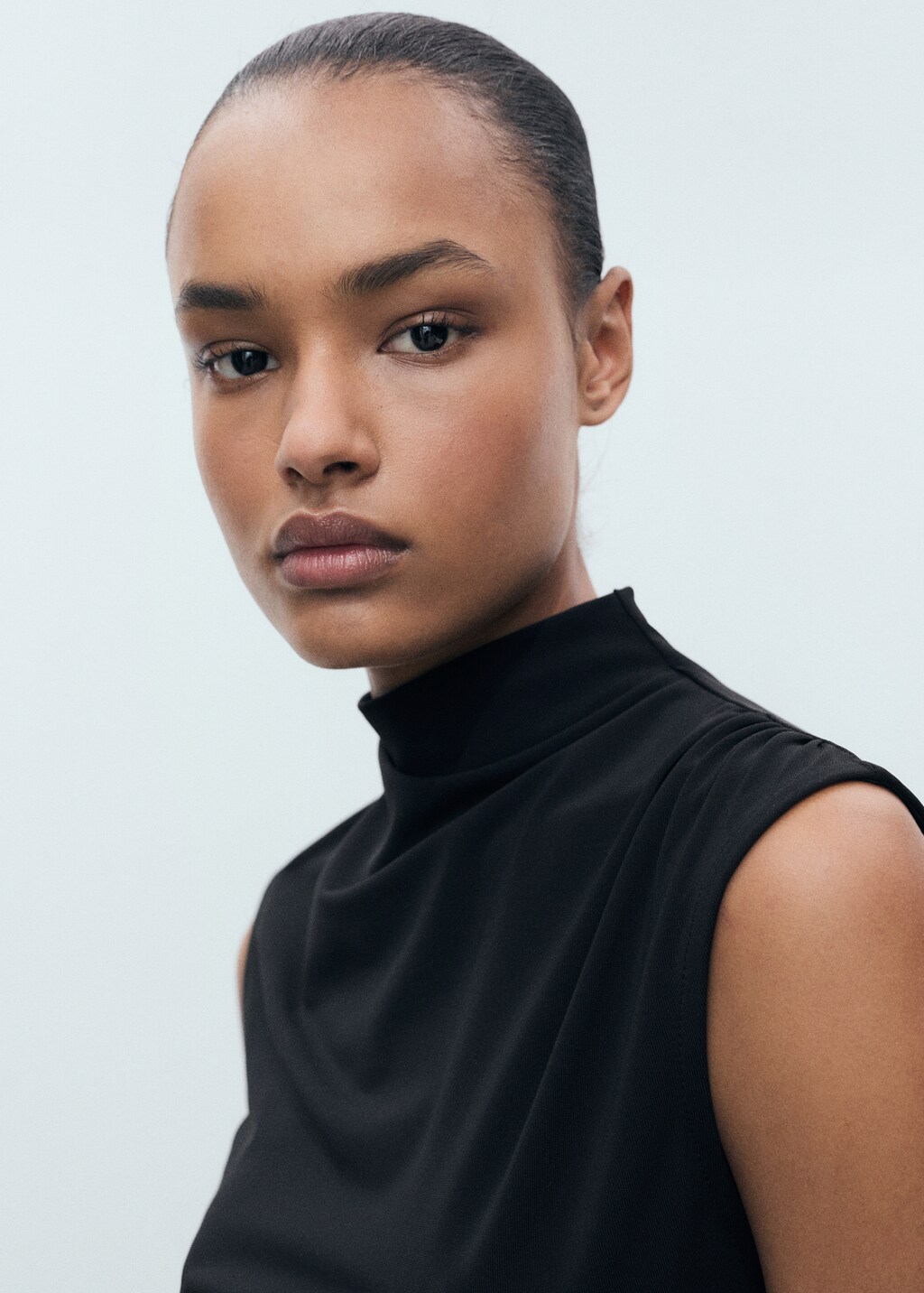 Fine-knit draped top - Black