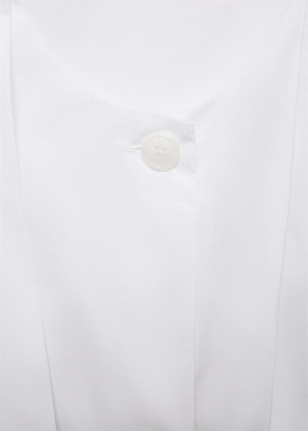 Pleated blouse with belt - White