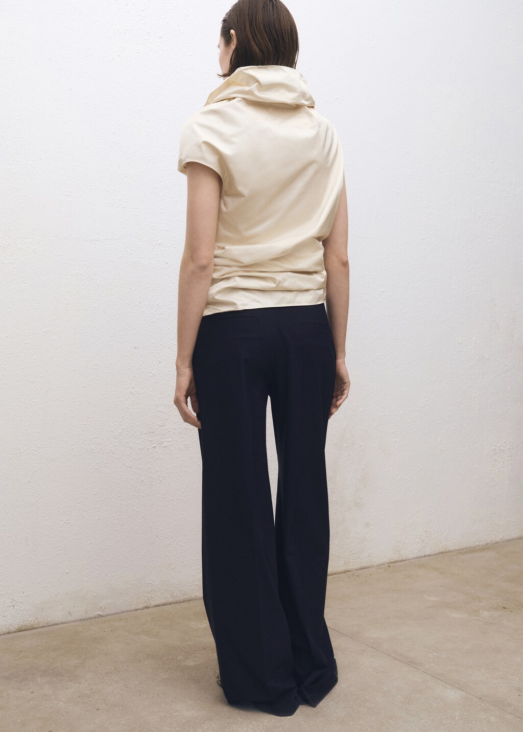 Wideleg wool-blend pleated trousers - Navy