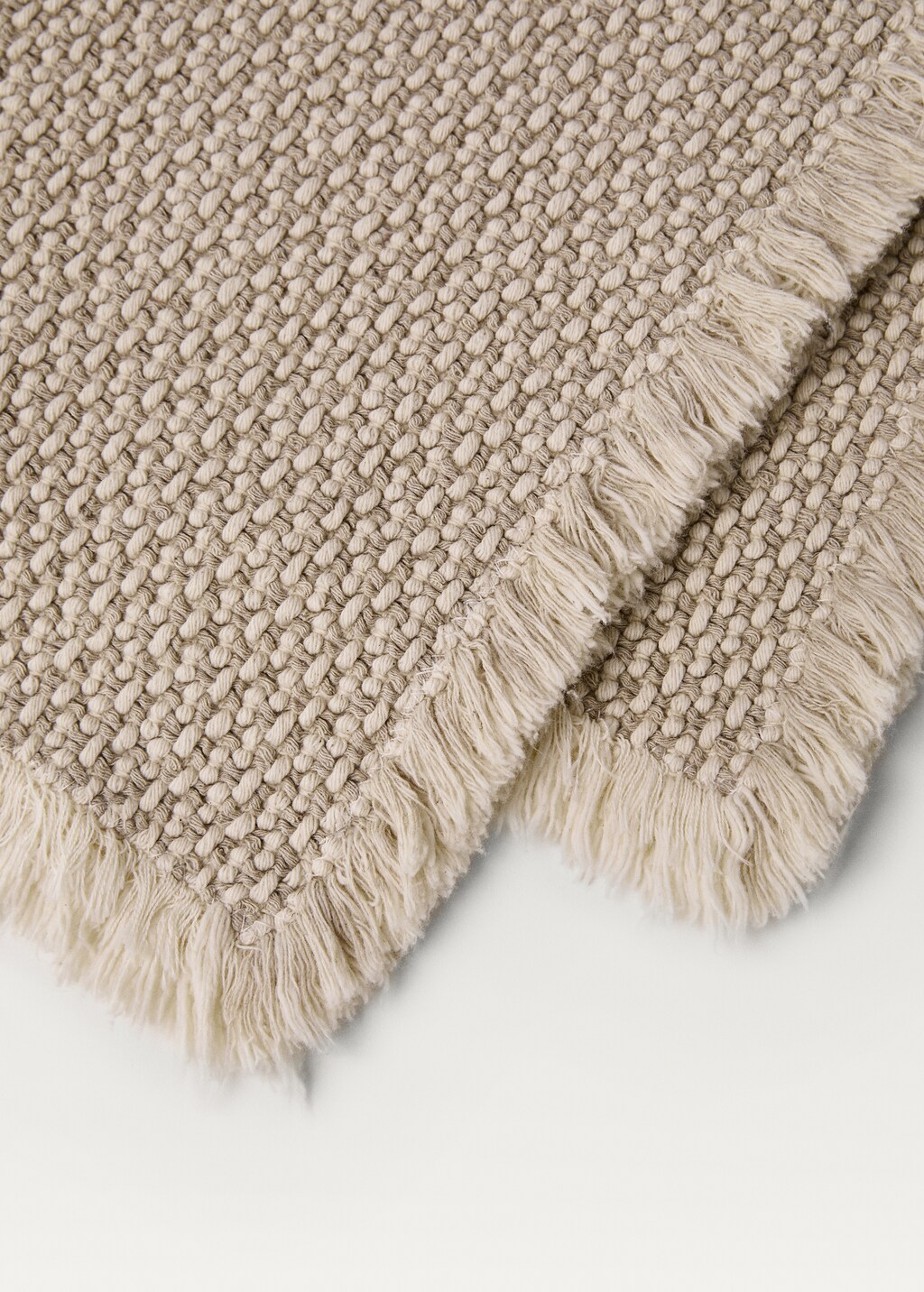 Cotton linen bathroom rug with fringes - Beige