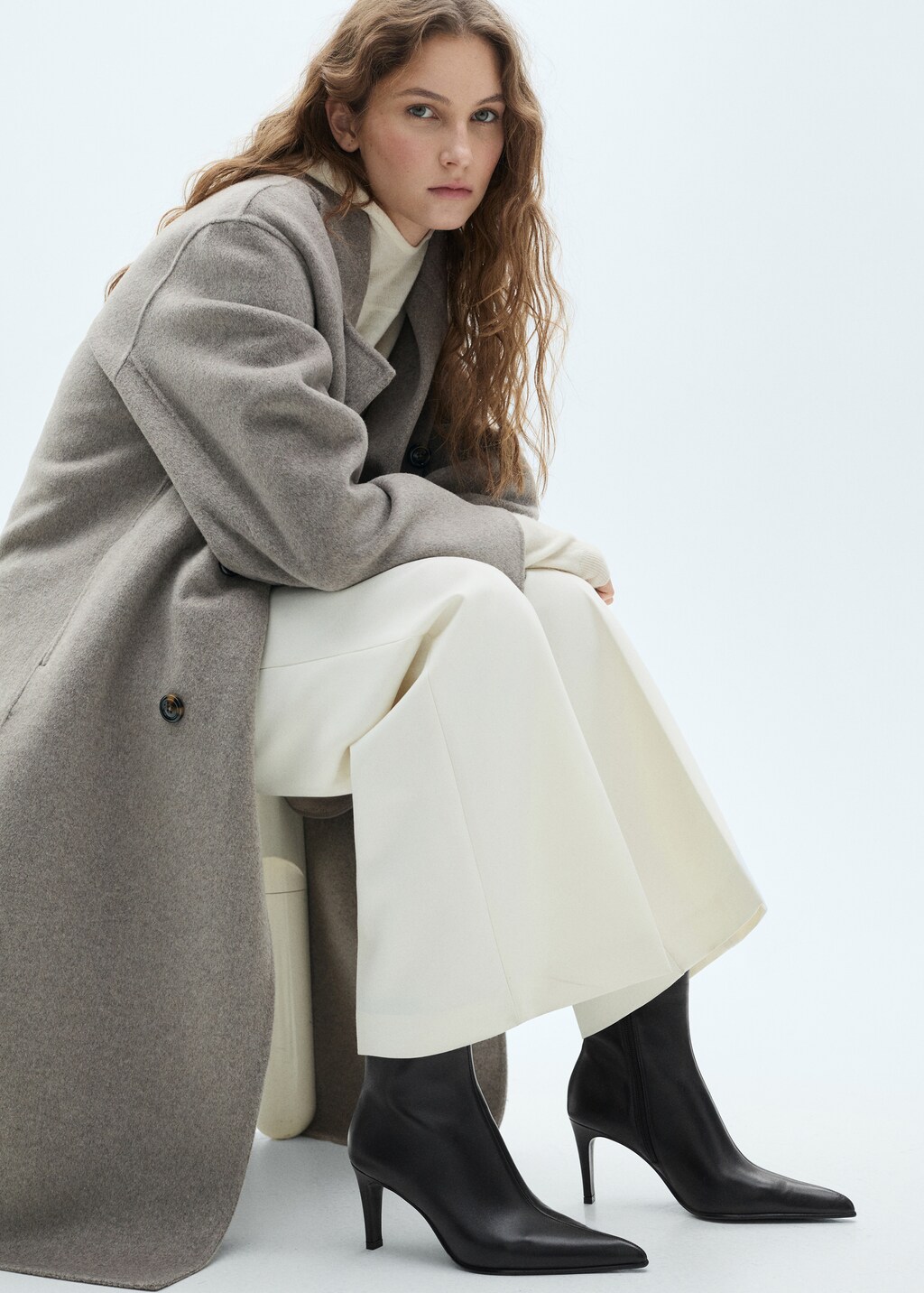 Leather pointed ankle boots - Black