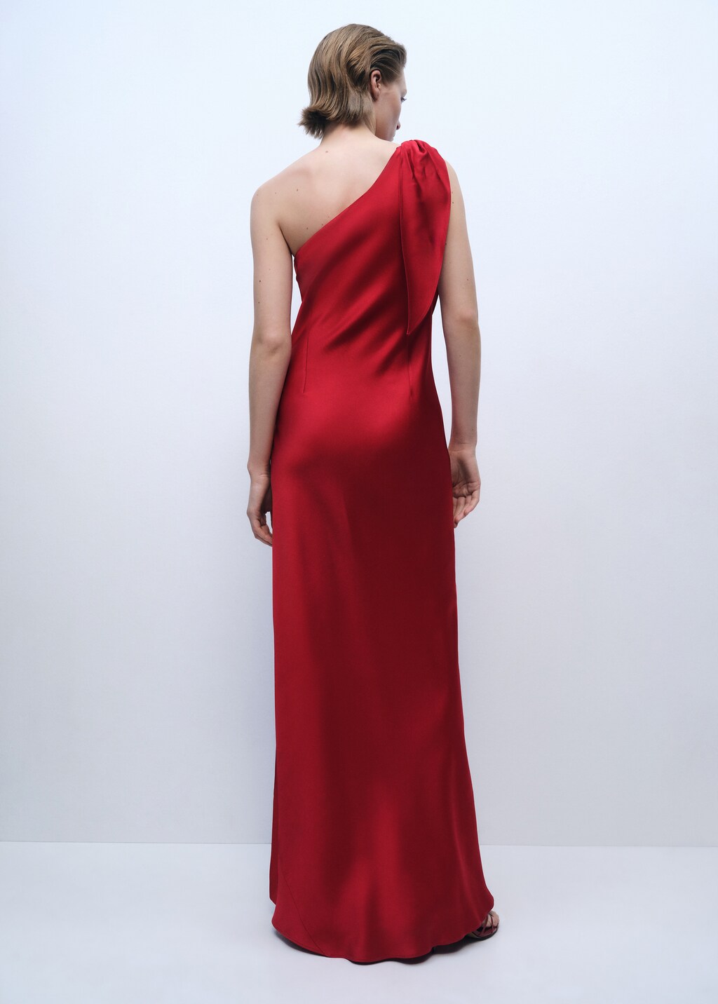 Satin dress with bow - Red