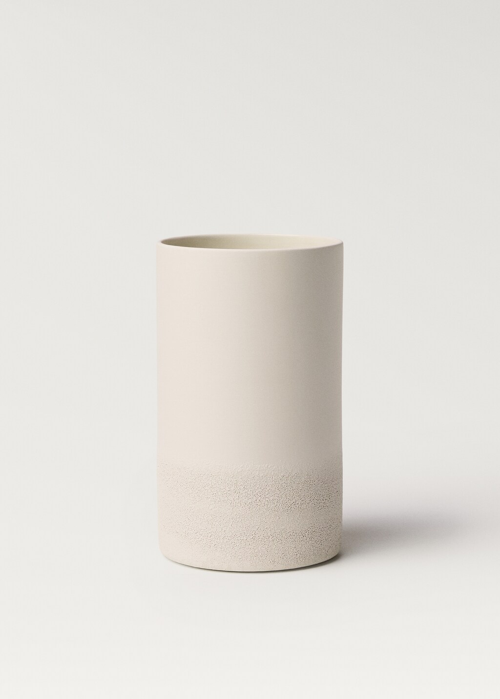 Small crackle-glaze earthenware vase - White