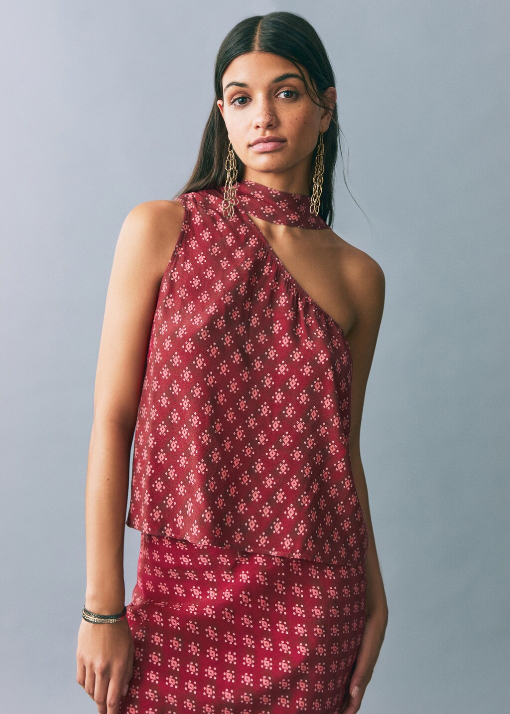 Asymmetric printed top - Maroon