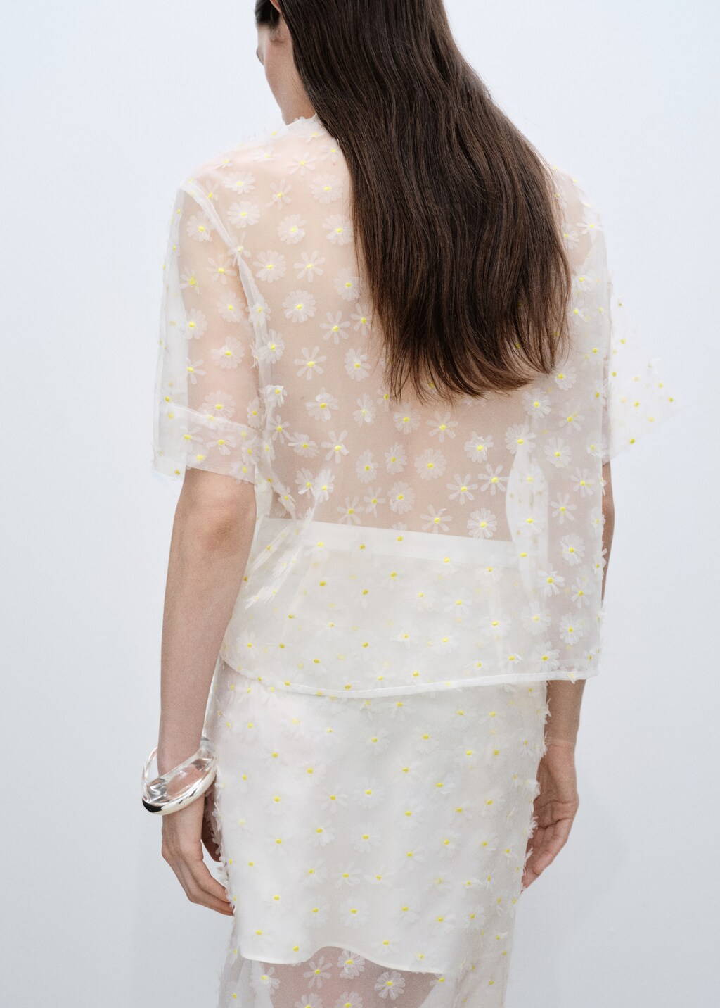 Semi-transparent shirt embroidered with flowers - Off White