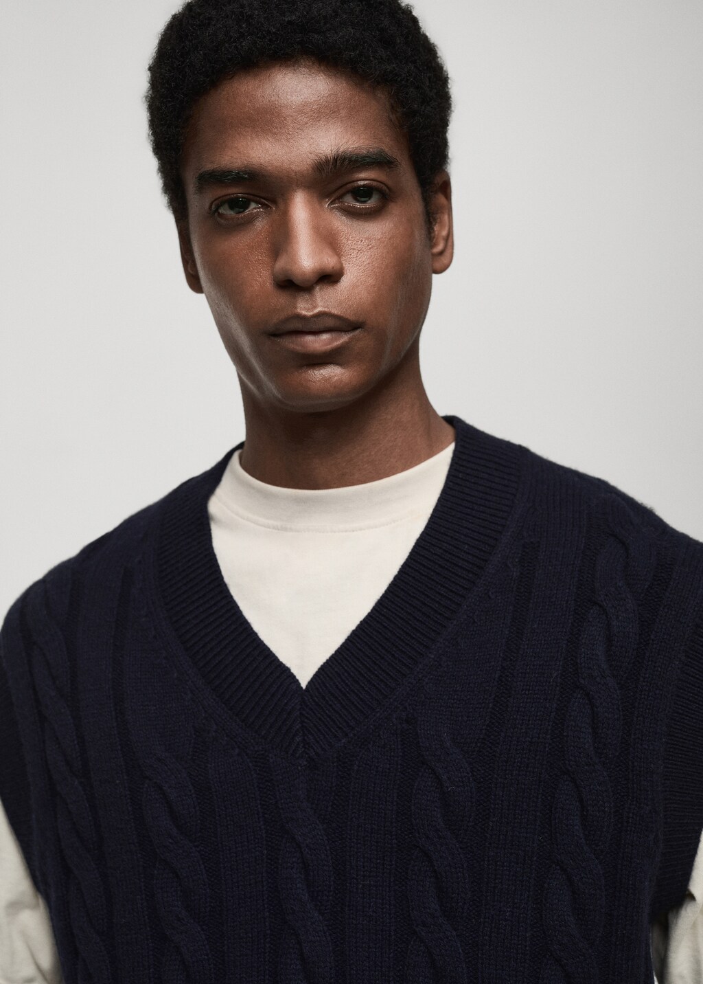 Braided knitted wool waistcoat - Dark Navy