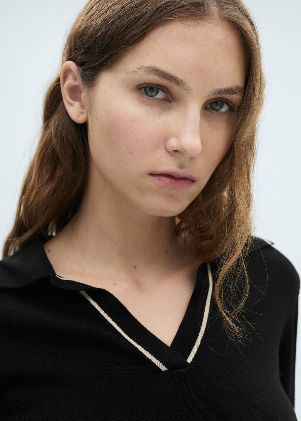 Sweater with contrasting lapels and trims - Light/Pastel Grey