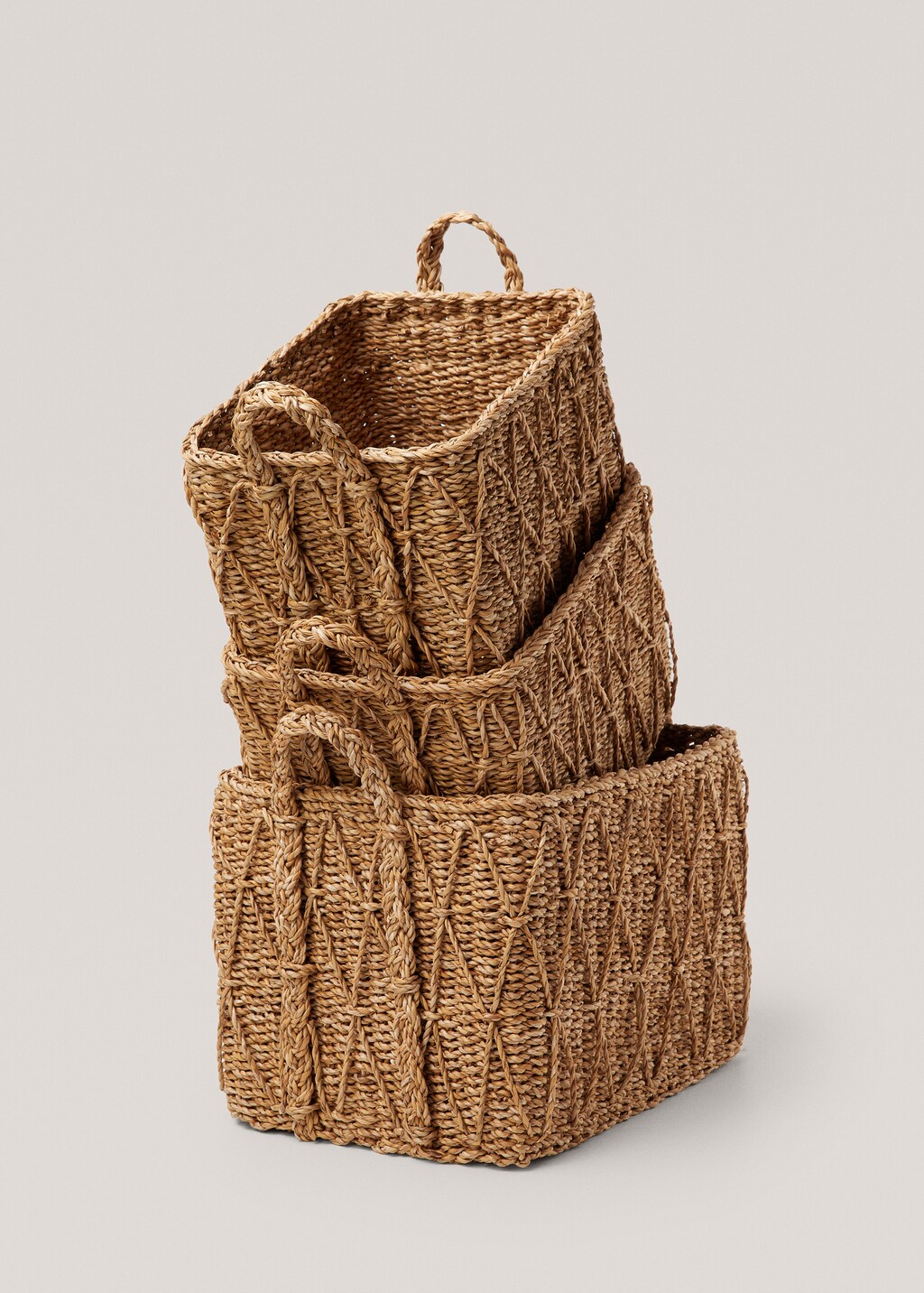 Large braided seagrass basket with rhombus design - Brown