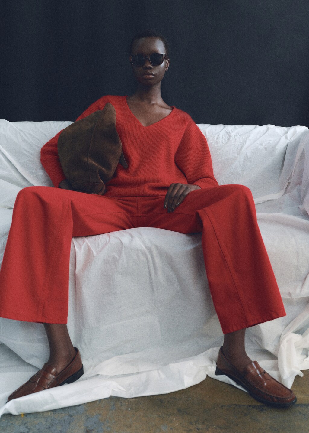 V-neck knit sweater - Ecru