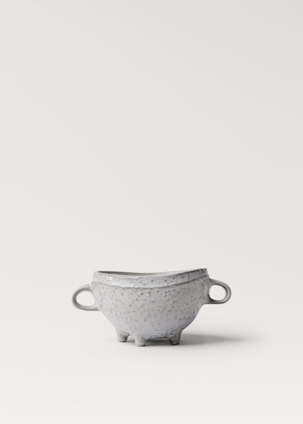 Irregular stoneware bowl - White