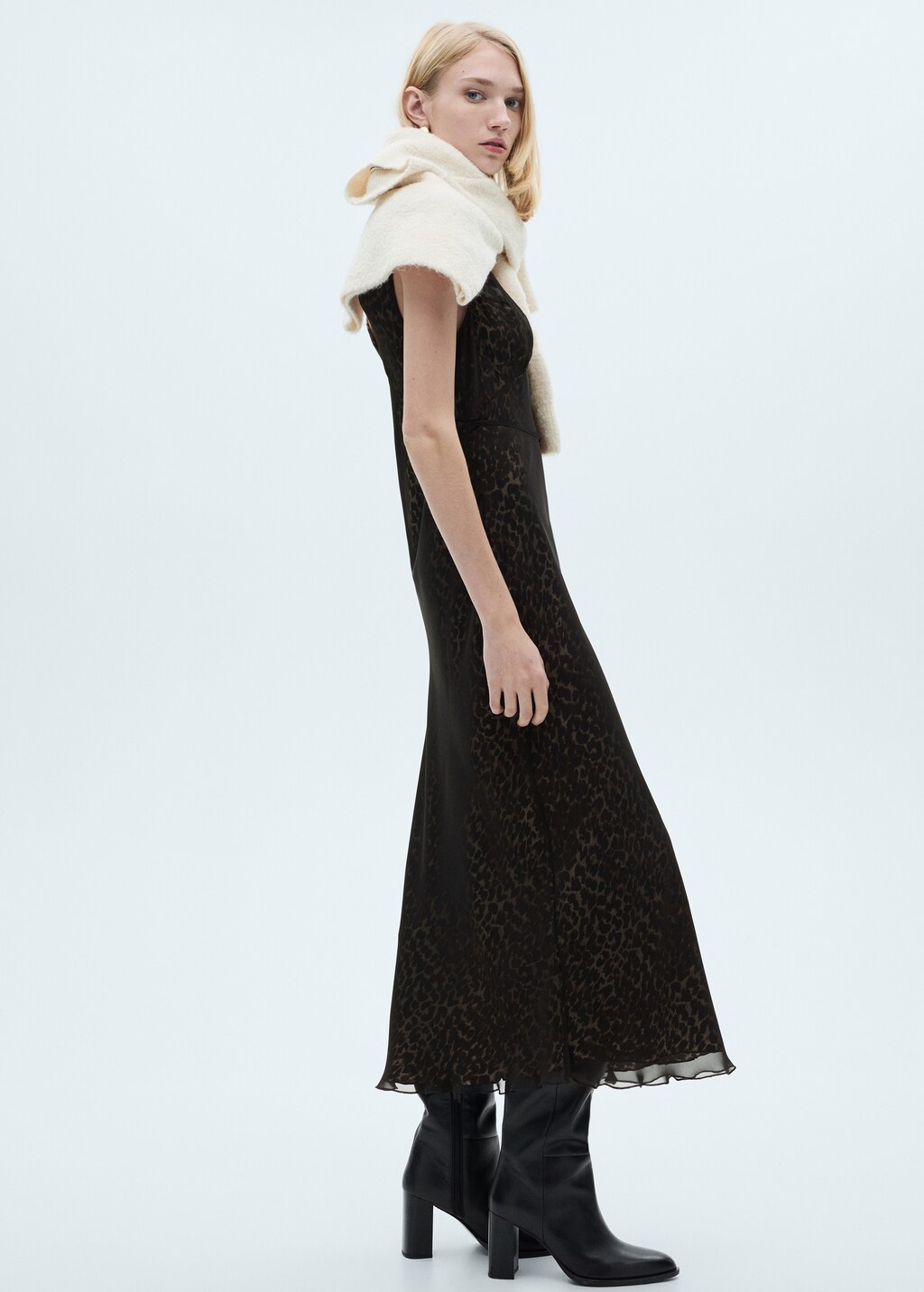 Leopard V-neck dress - Black