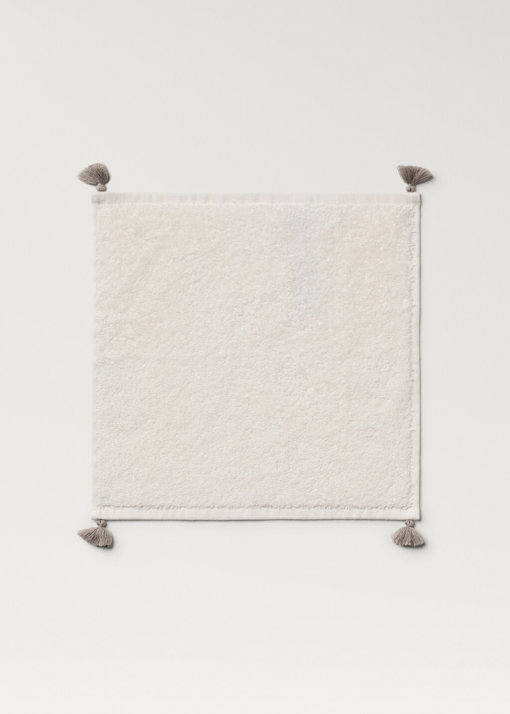 Contrasting pom-pom towel - White