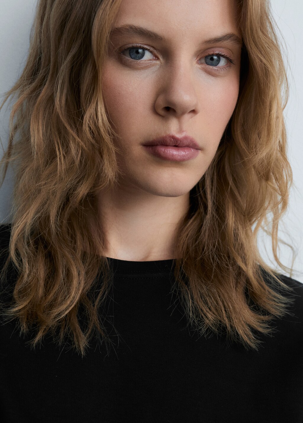 Thin round-neck t-shirt - Dark Heather Grey