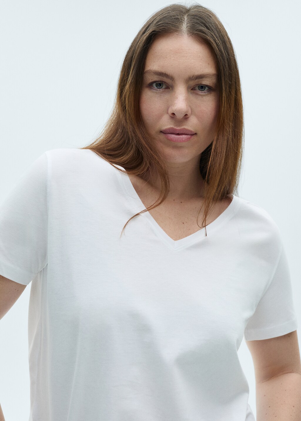 V-neck cotton T-shirt - Beige