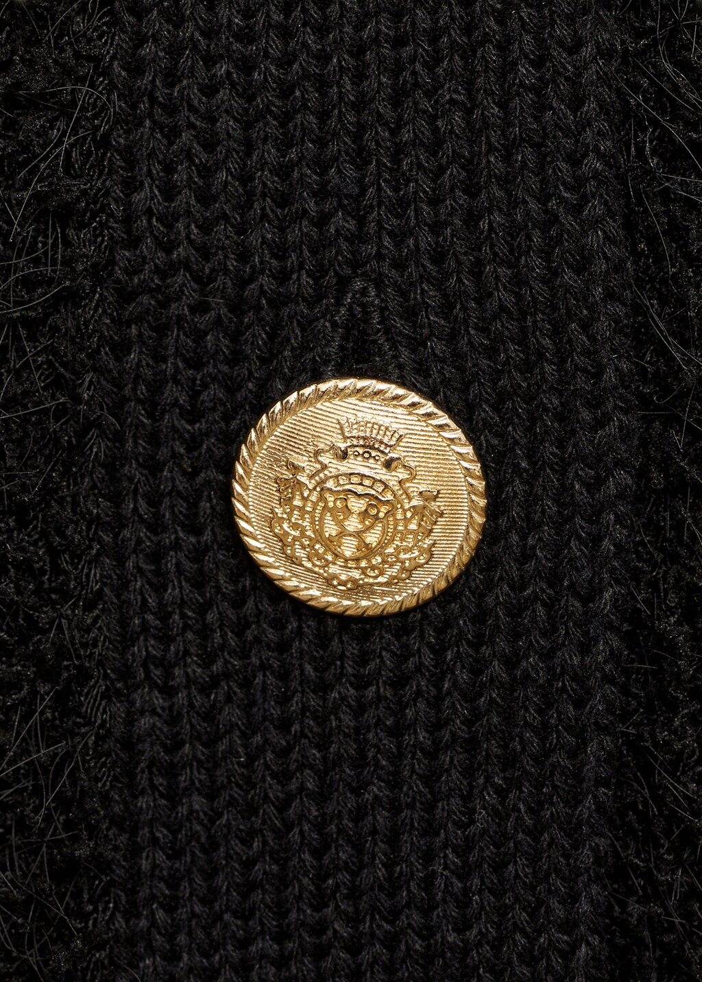 Knitted gilet with buttons - Black