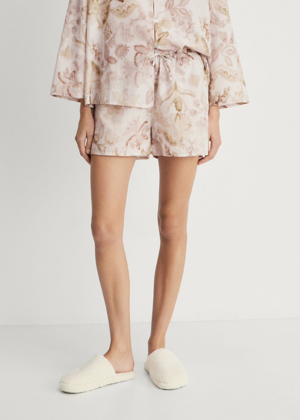 Pyjama shorts with floral detail - Light/Pastel Grey