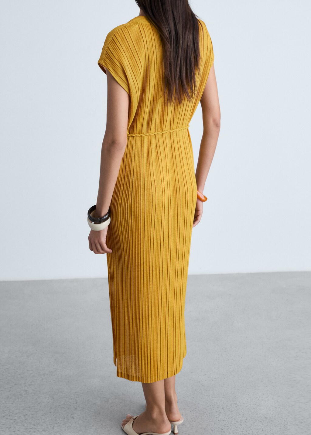 Belt pleated dress - Mustard