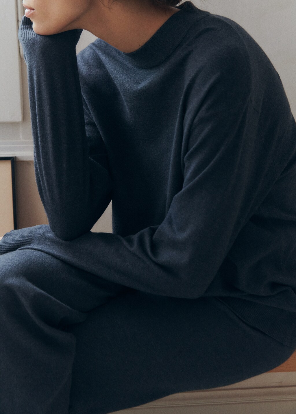 Round-neck knitted sweater - Dark Navy