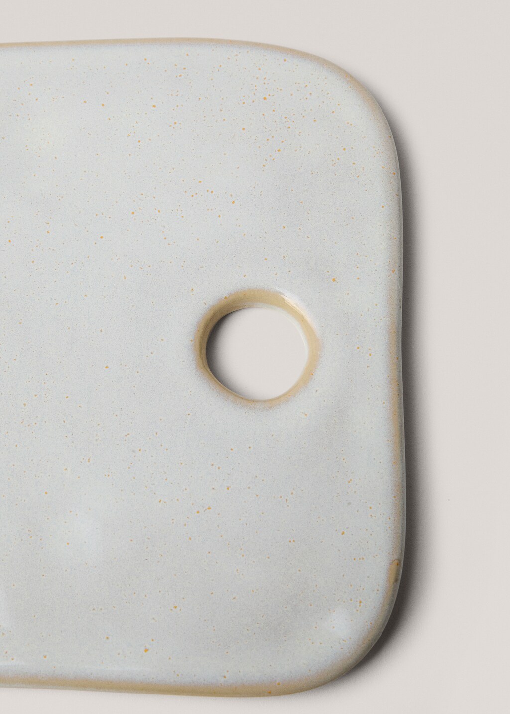 Stoneware tray with aged rim - Off White