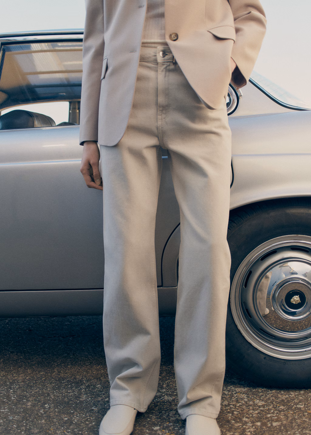 Miami medium-rise straight-fit jeans - Black denim