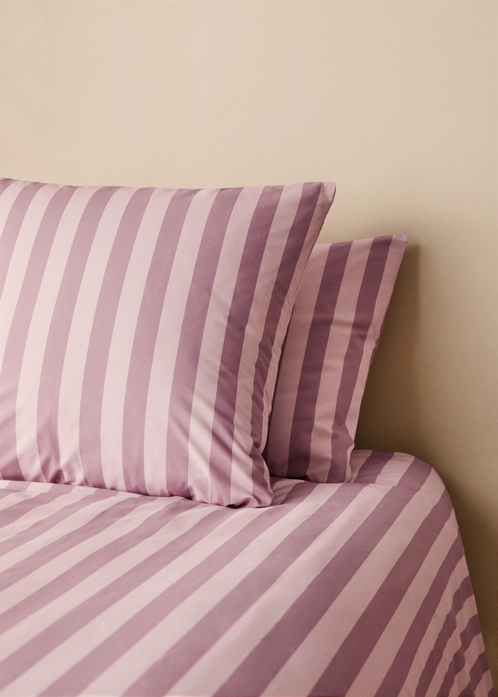 Cotton percale thick-striped children's pillowcase, 45x110 cm - Pink