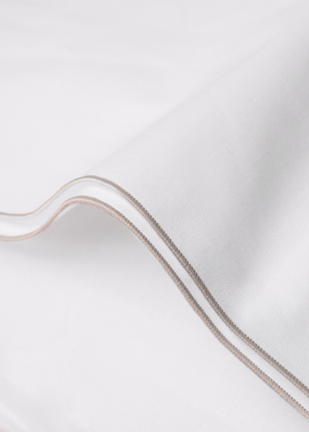Cotton percale pillowcase with double overlock, 50x75 cm - Light/Pastel Grey