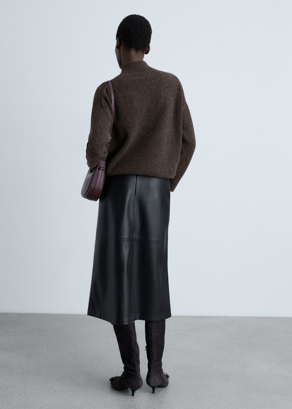 Perkins-neck sweater with seams - Medium Brown