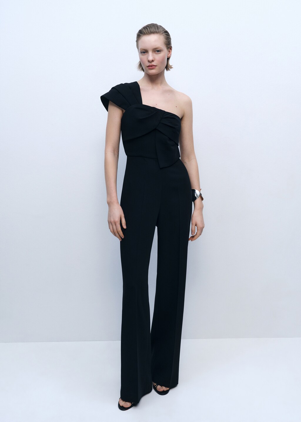 Long jumpsuit with draped neckline - Black