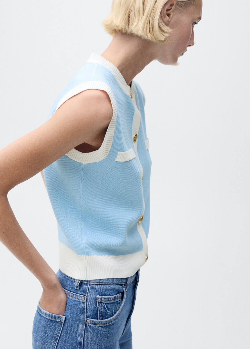 Knitted waistcoat with contrast piping - Black