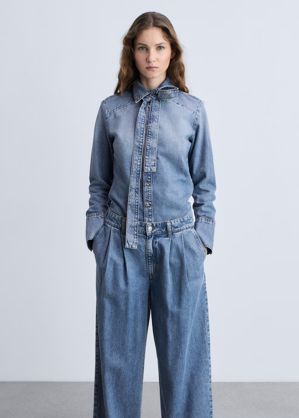 Rinse-wash wideleg jeans with pleats - Open Blue