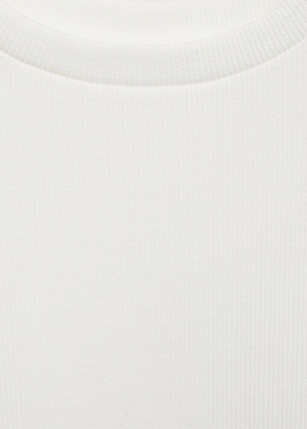 Ribbed t-shirt with die-cut trim - Black