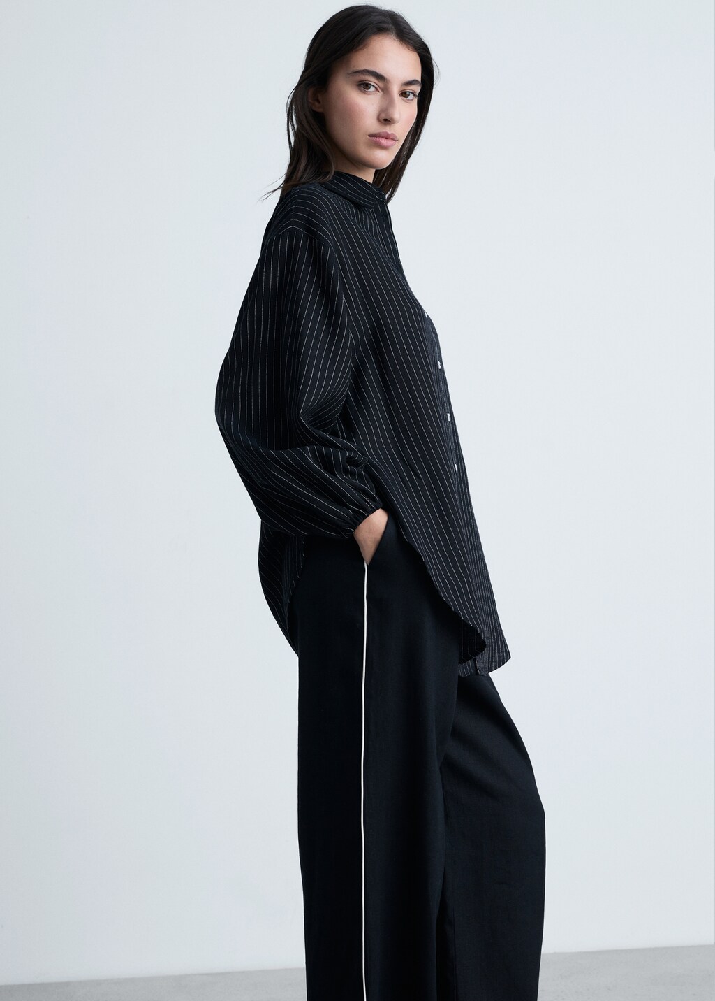 Stripped knot shirt - Black