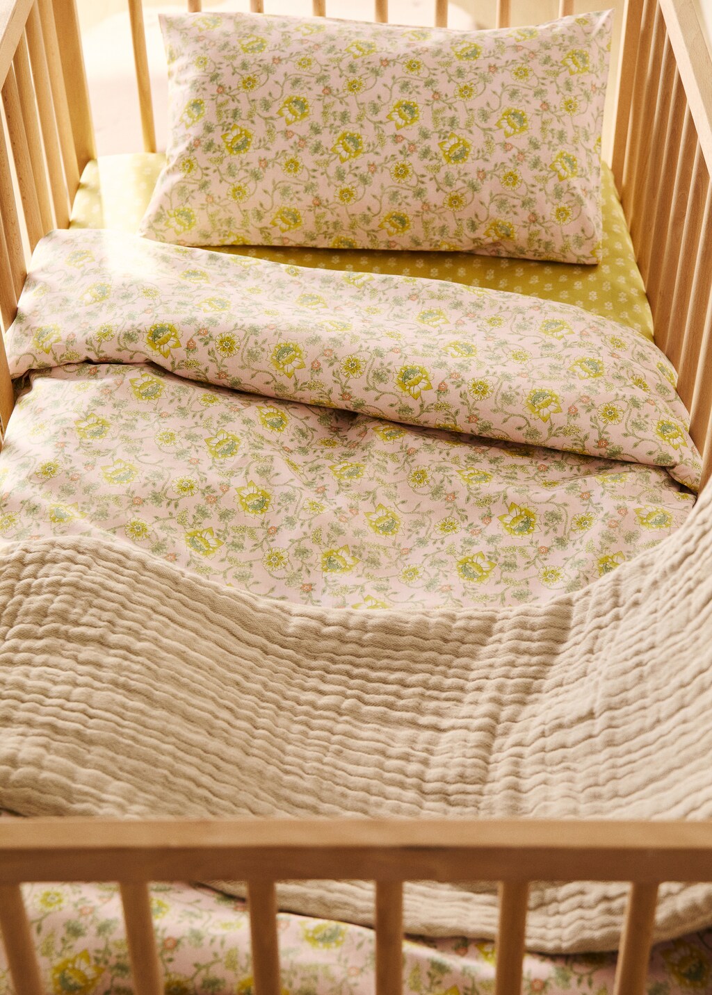 Cotton percale floral-print duvet cover for cot - Pink