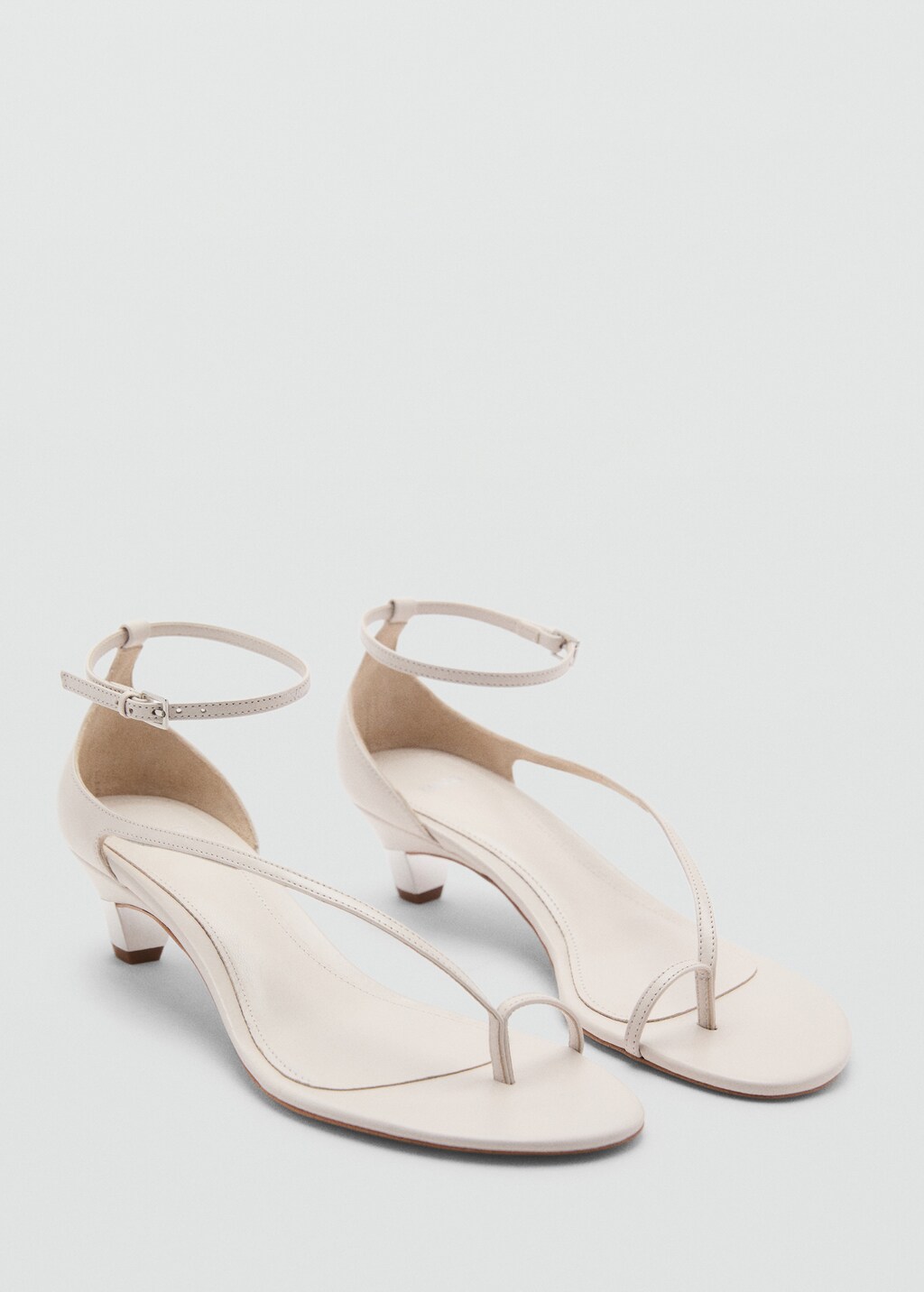 Leather sandals with a wide strap - Ecru