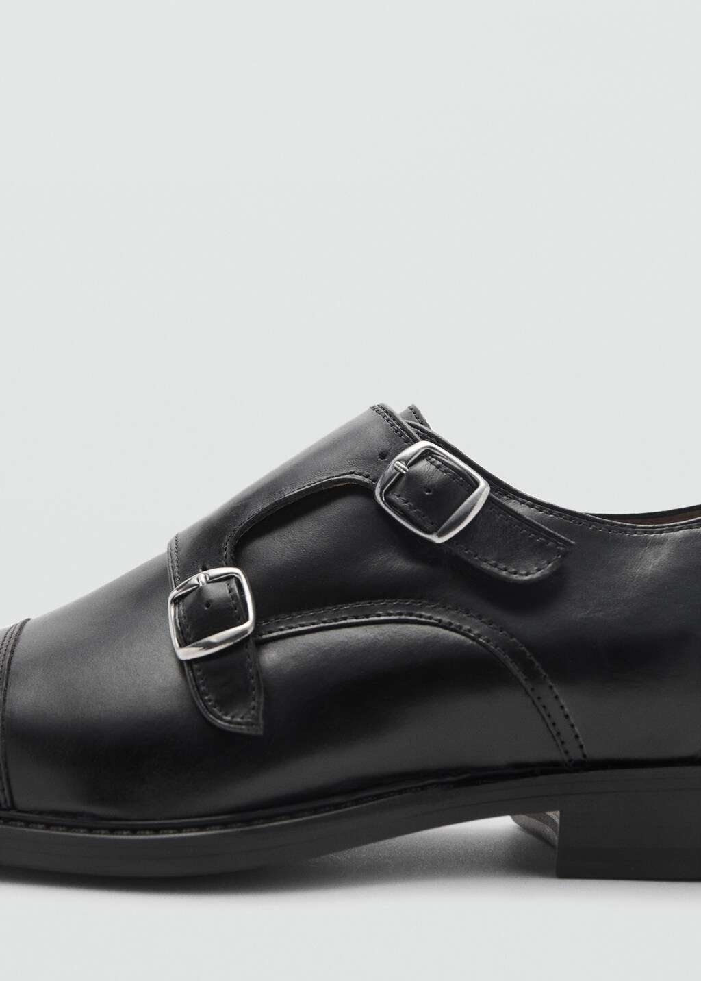 Double buckle leather shoe - Black