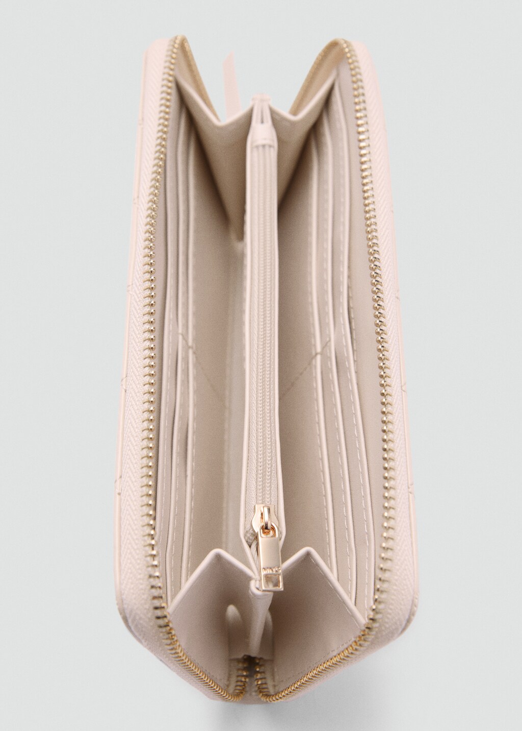 Wallet with decorative stitching - Black