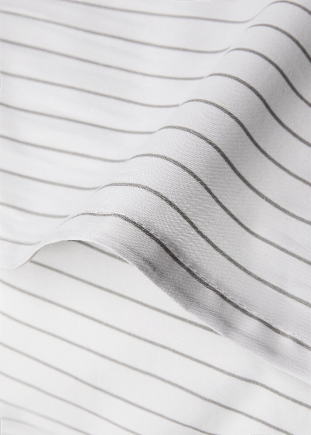 Cotton percale pillowcase with two-tone stripes, 60x60 cm - Medium Brown