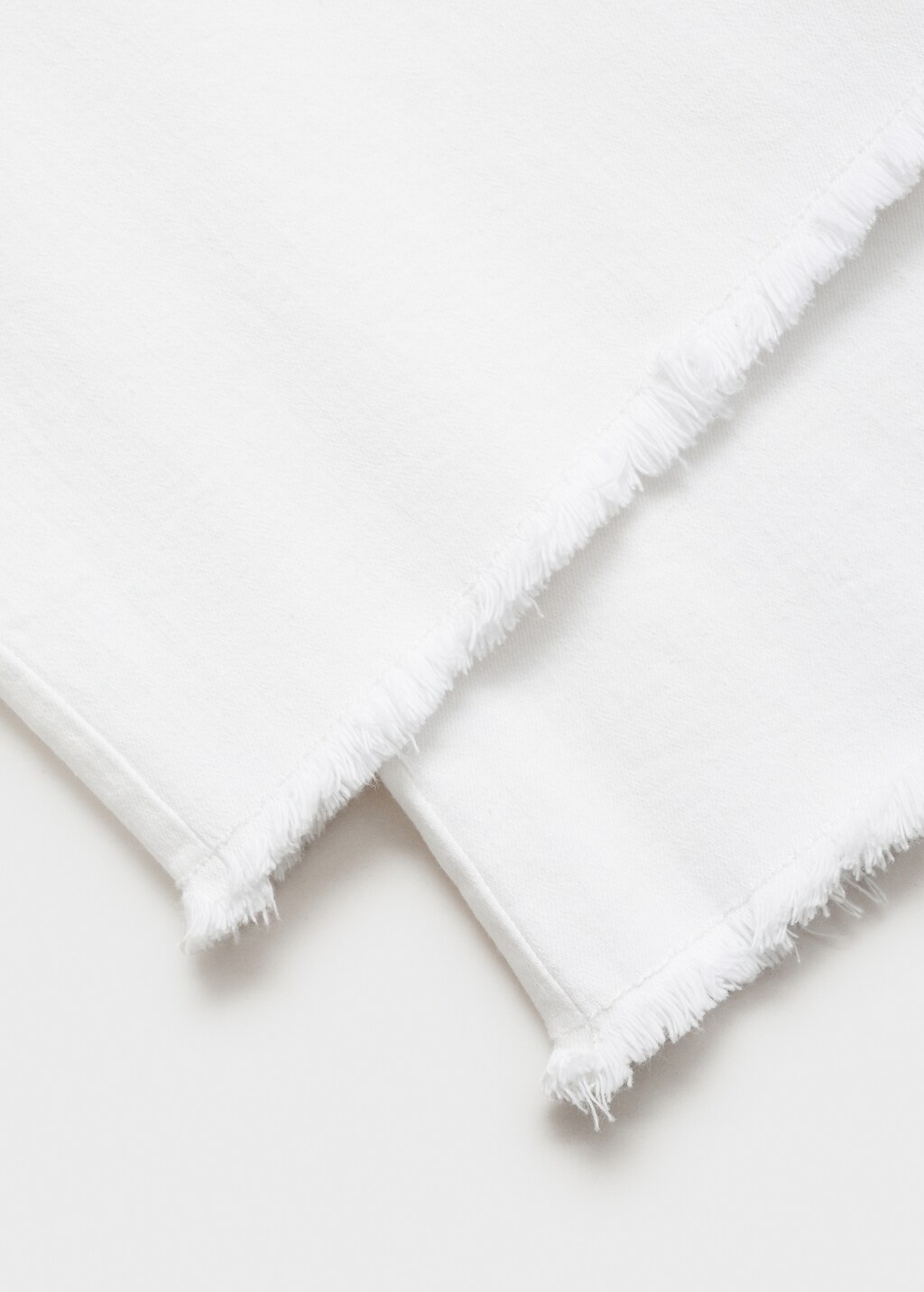 Wideleg low frayed hem jeans - White