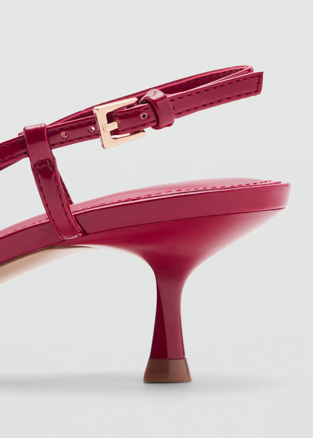 High-heeled shoes with metallic detail - White