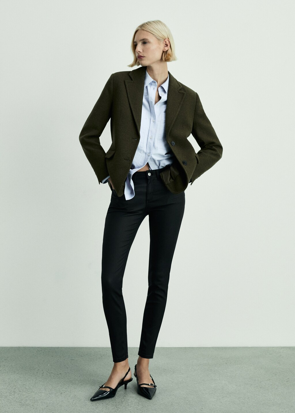 Push-up low-rise skinny jeans - Black denim